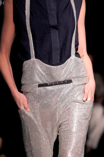 Look 70